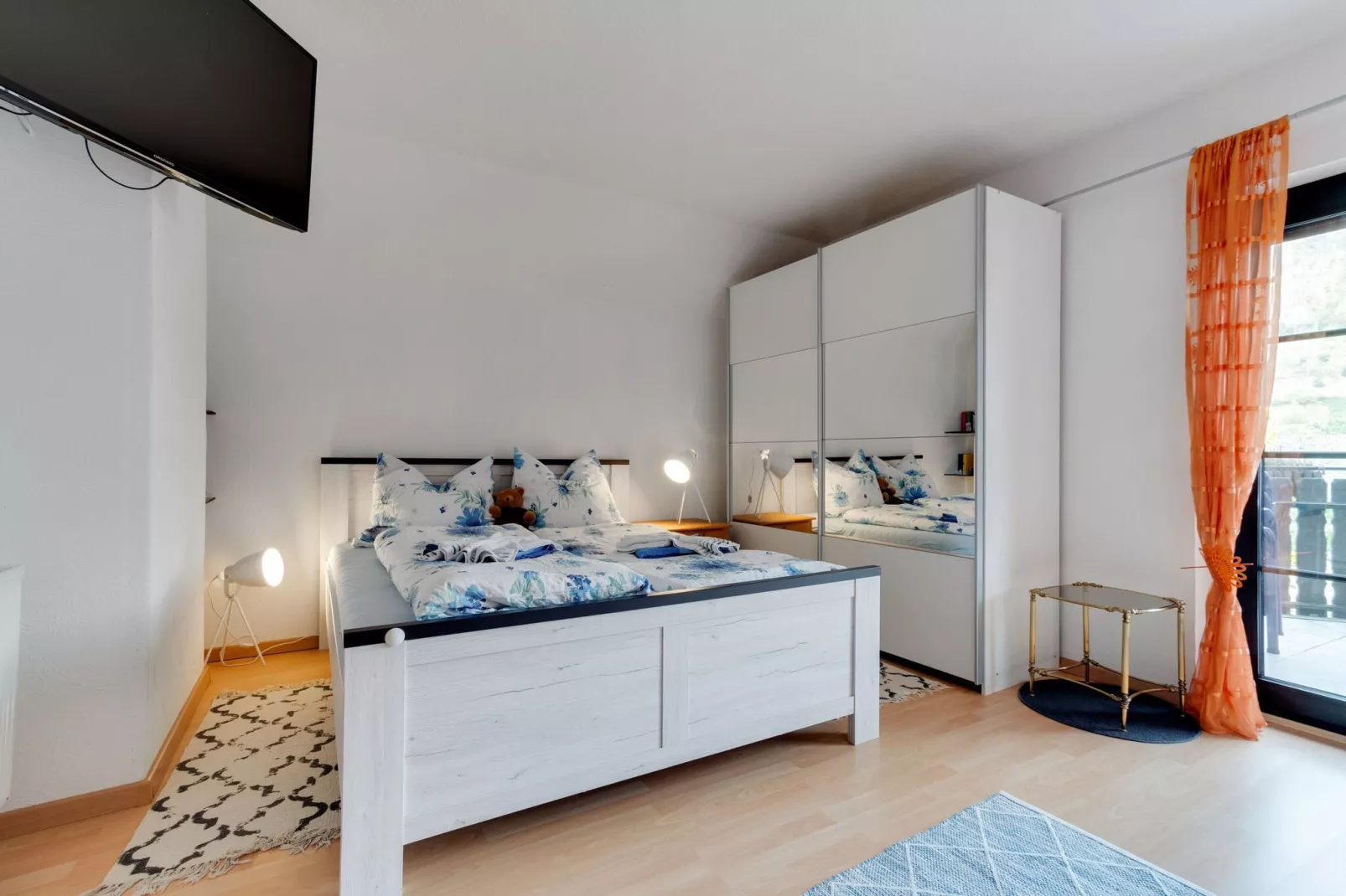 Olsberg-Elpe-Bedroom