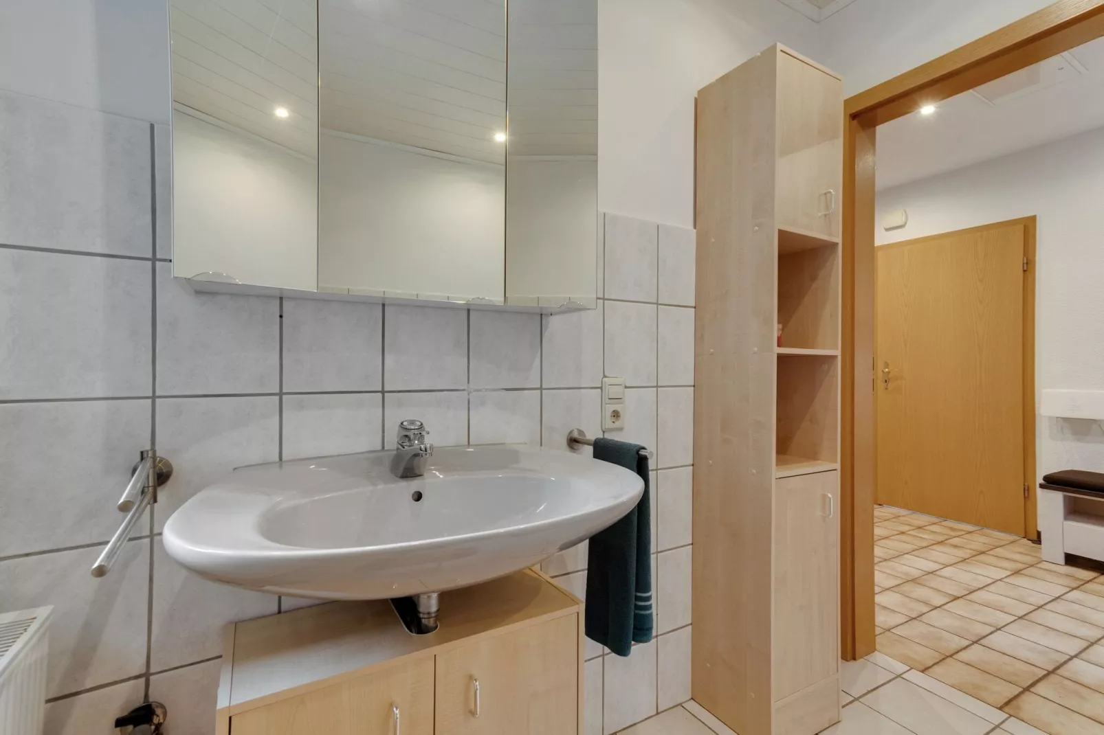 Olsberg-Elpe-Bathroom