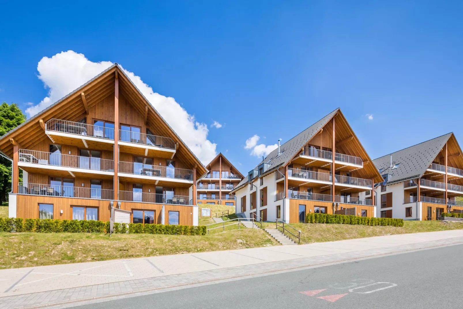 Bergresort Winterberg 4 - Exterior in summer