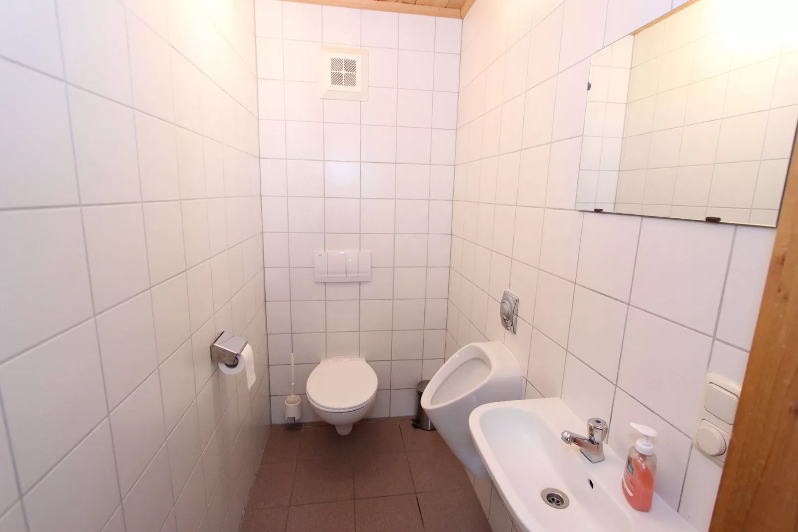 Am Berg-Bathroom