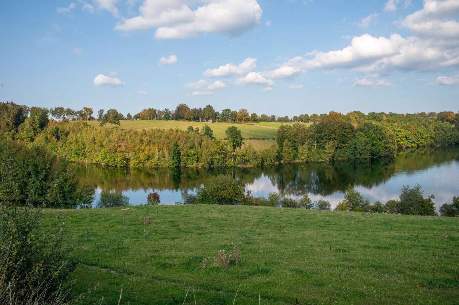 Le Chalet sous les Hetres-Zones d'été à 5 km
