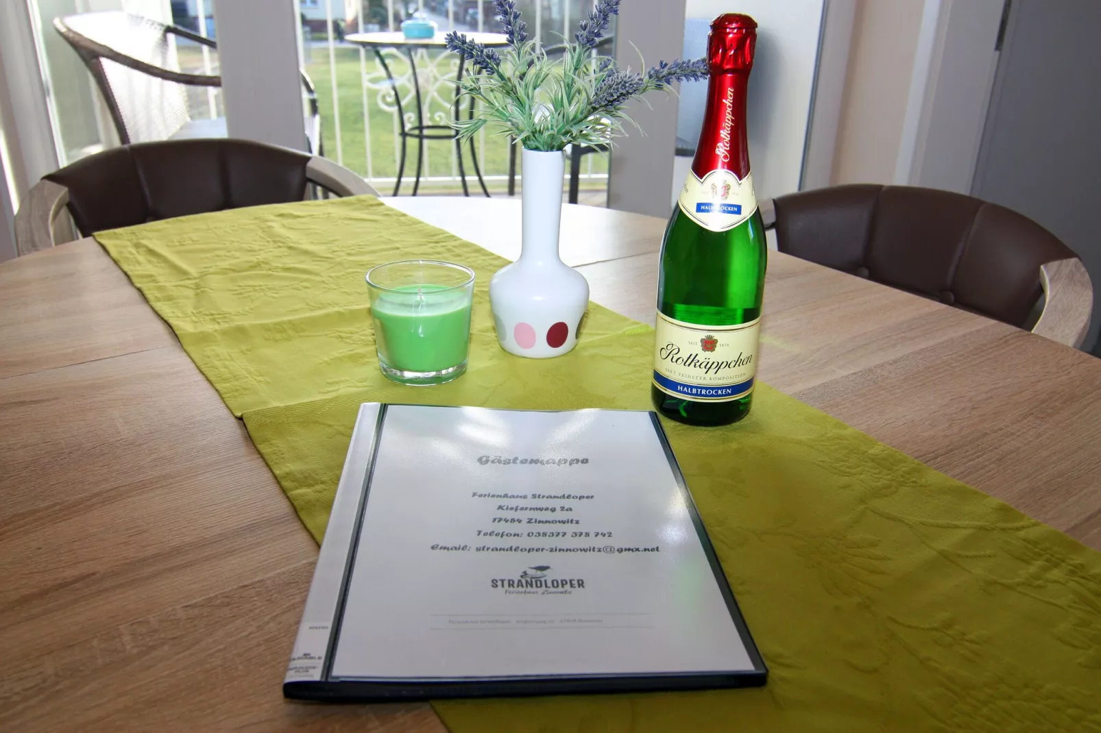 3-Raum-Wohnung für 4 Personen-Dining room
