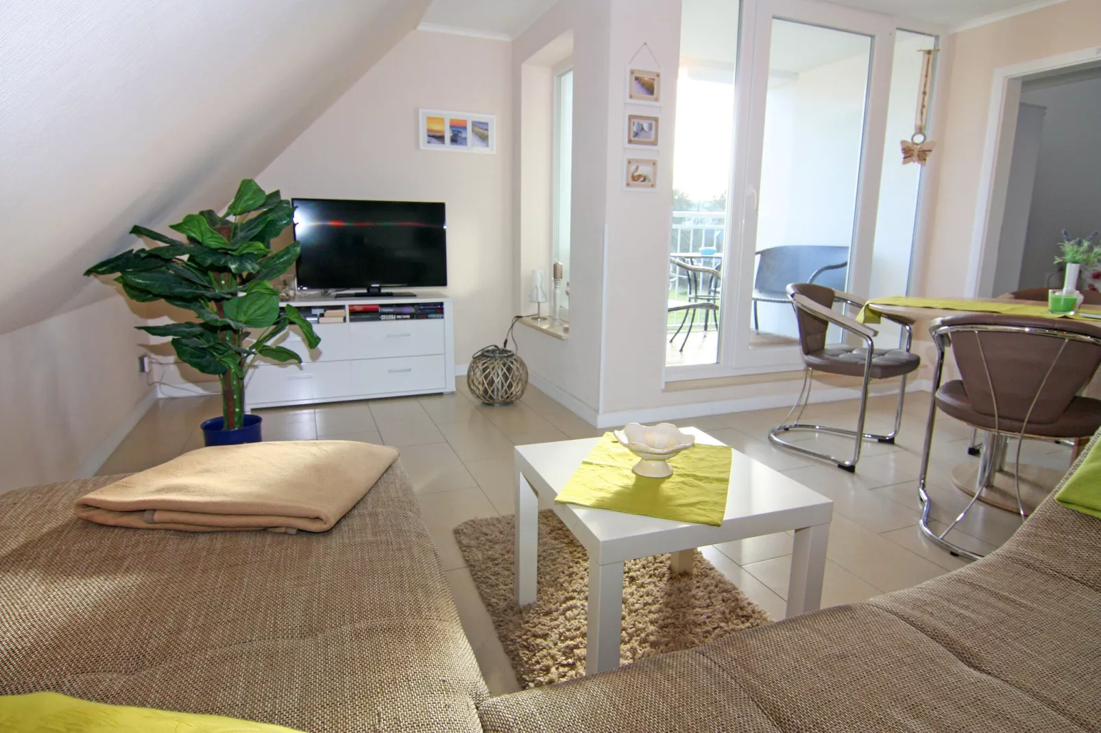 4-Raum-Wohnung für 6 Personen-Living room