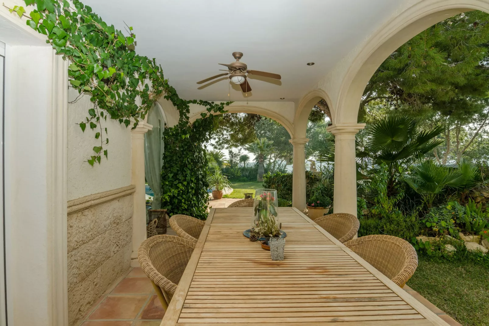 Villa La Brisa-Terrace balcony