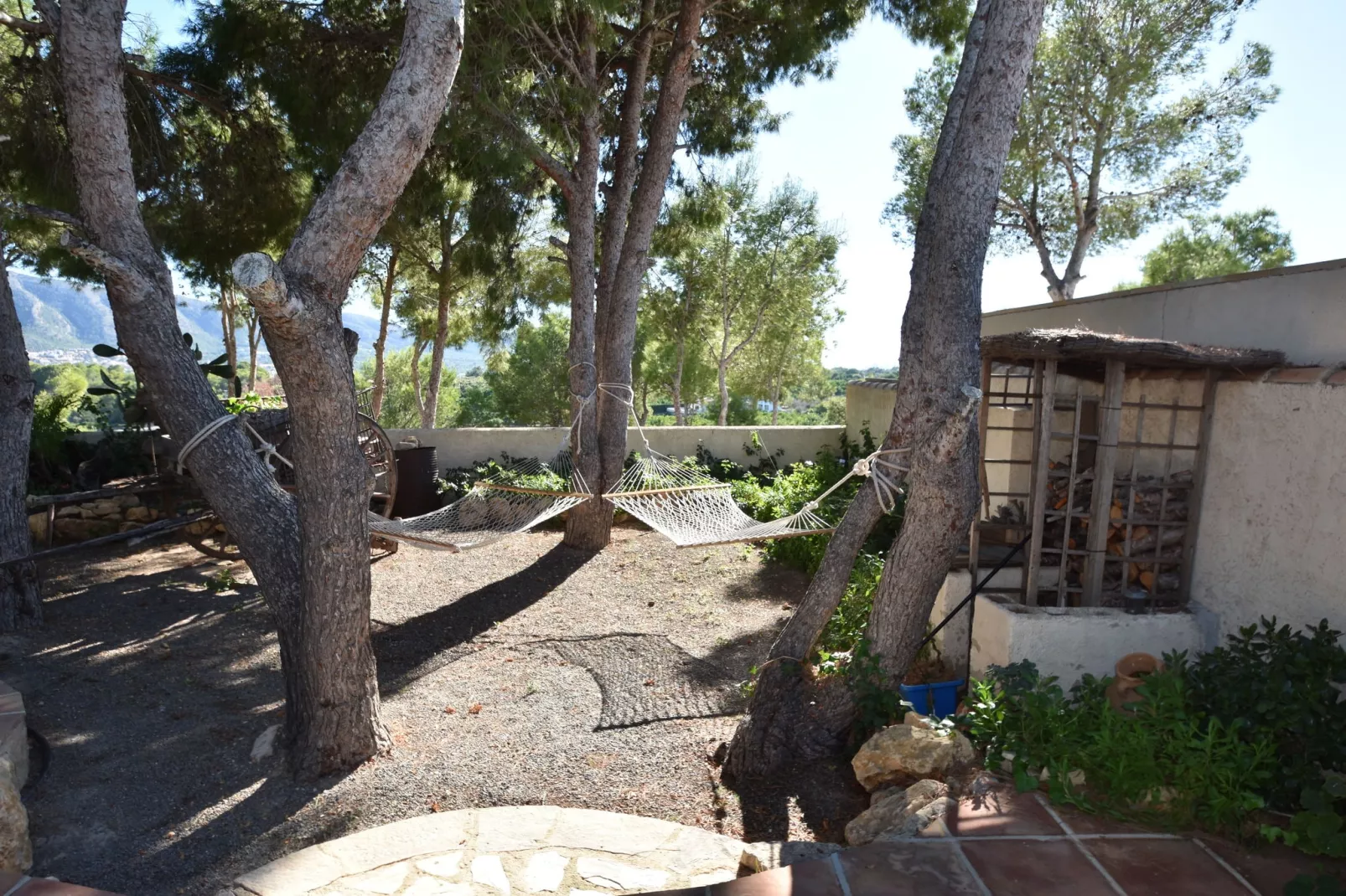 Villa La Brisa-Gardens summer