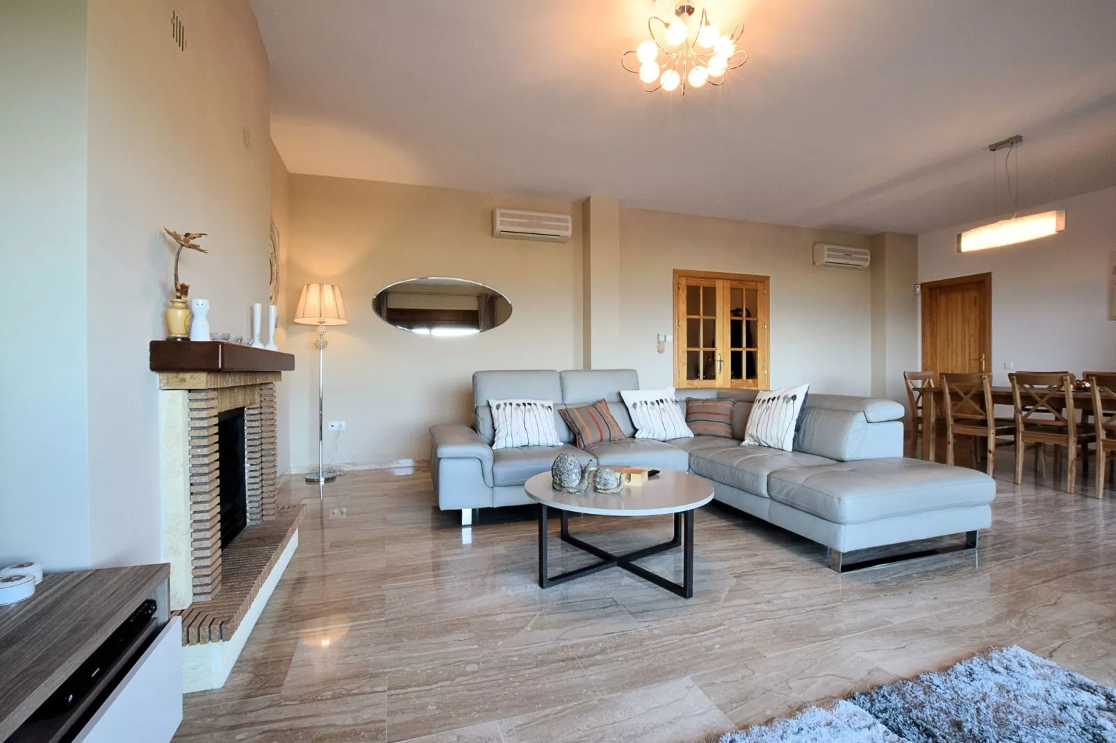 La Perla Escondida-Living room