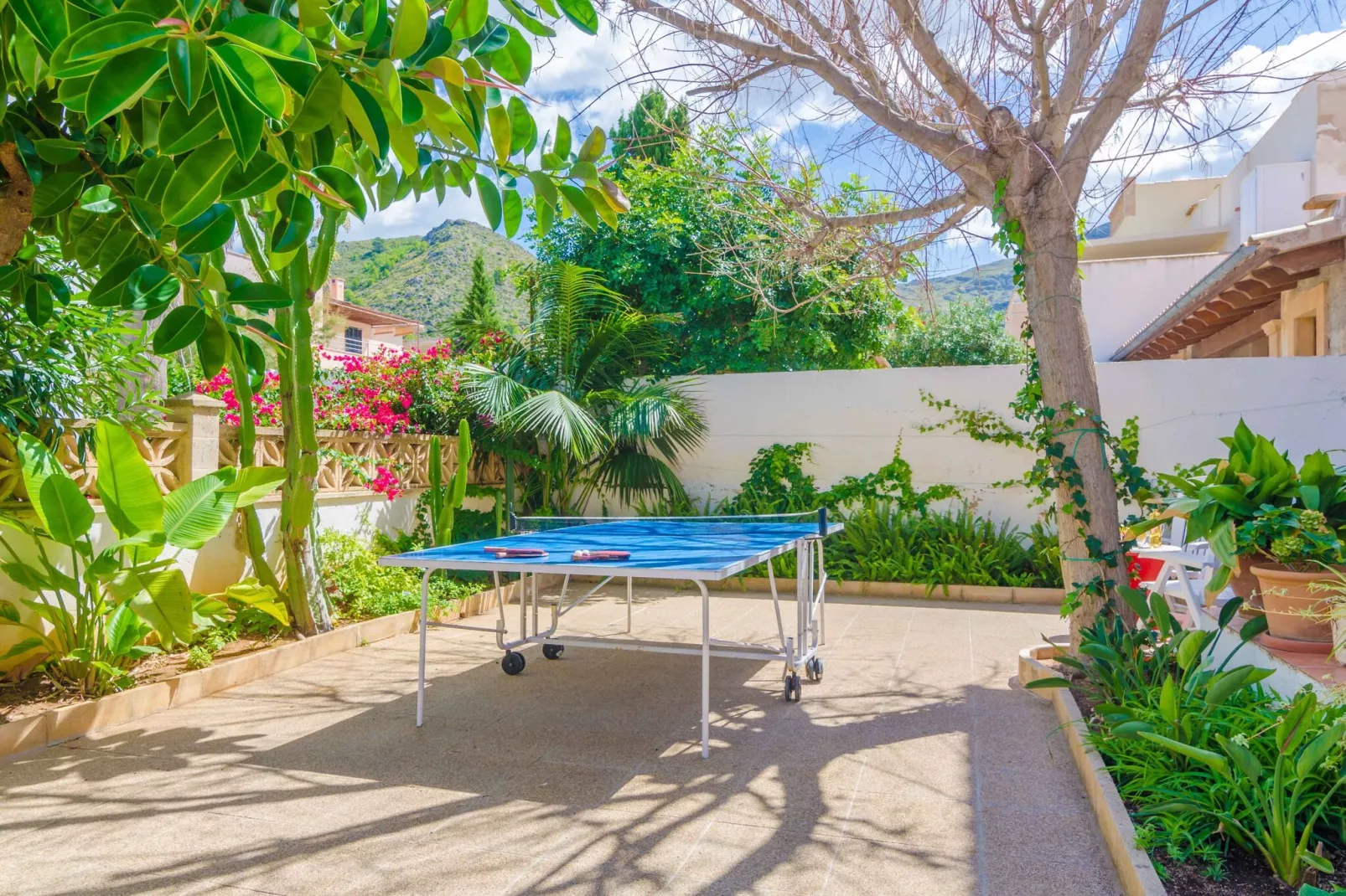 Can Nicolau-Exterior summer