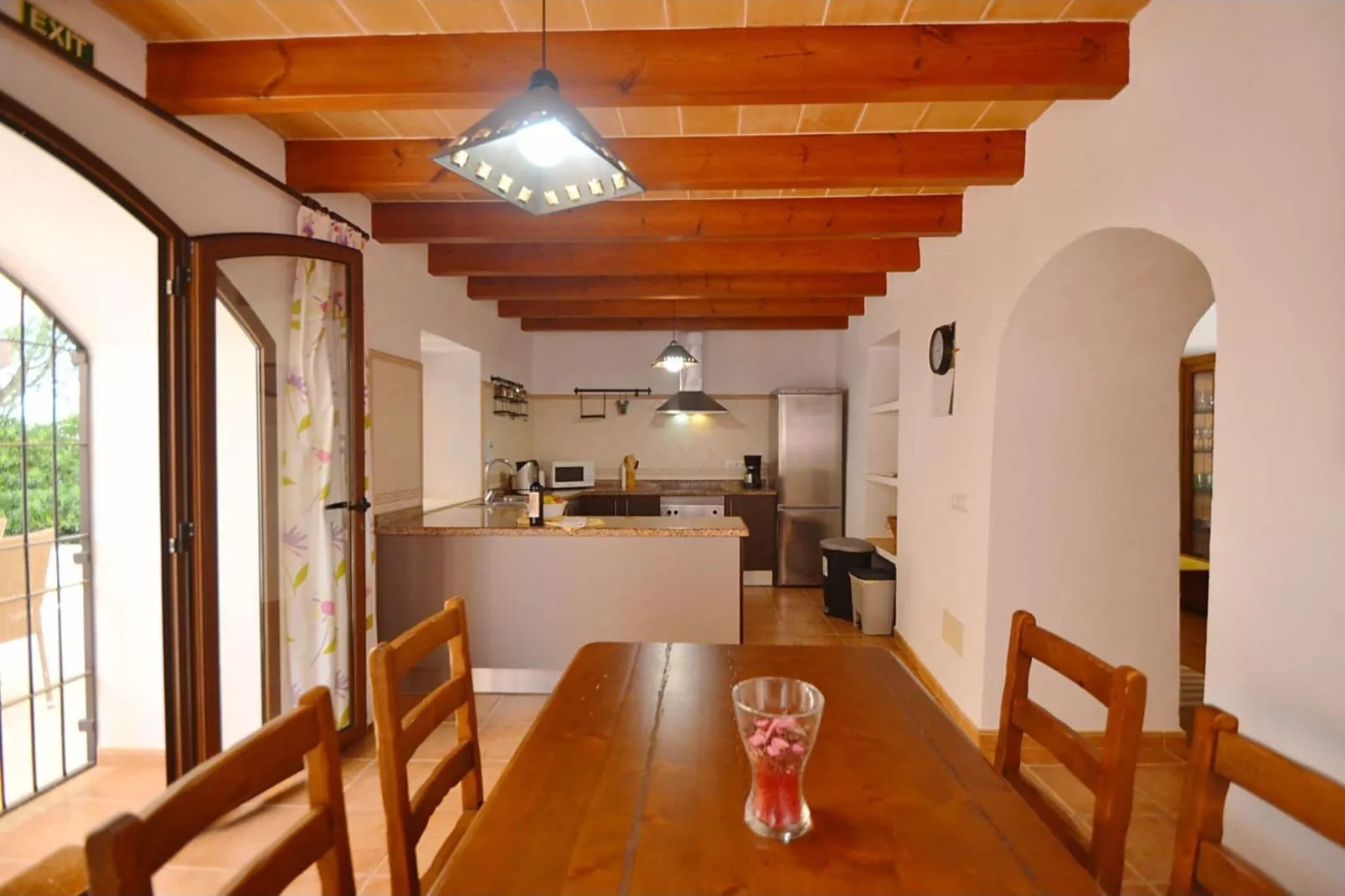 Xim Vell-Dining room