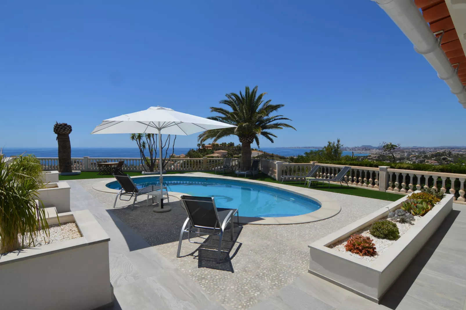 La Sirena-Pool