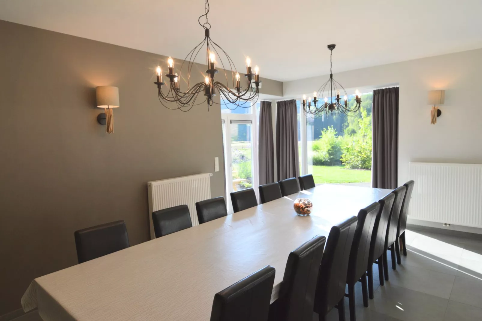 Ondenval-Dining room