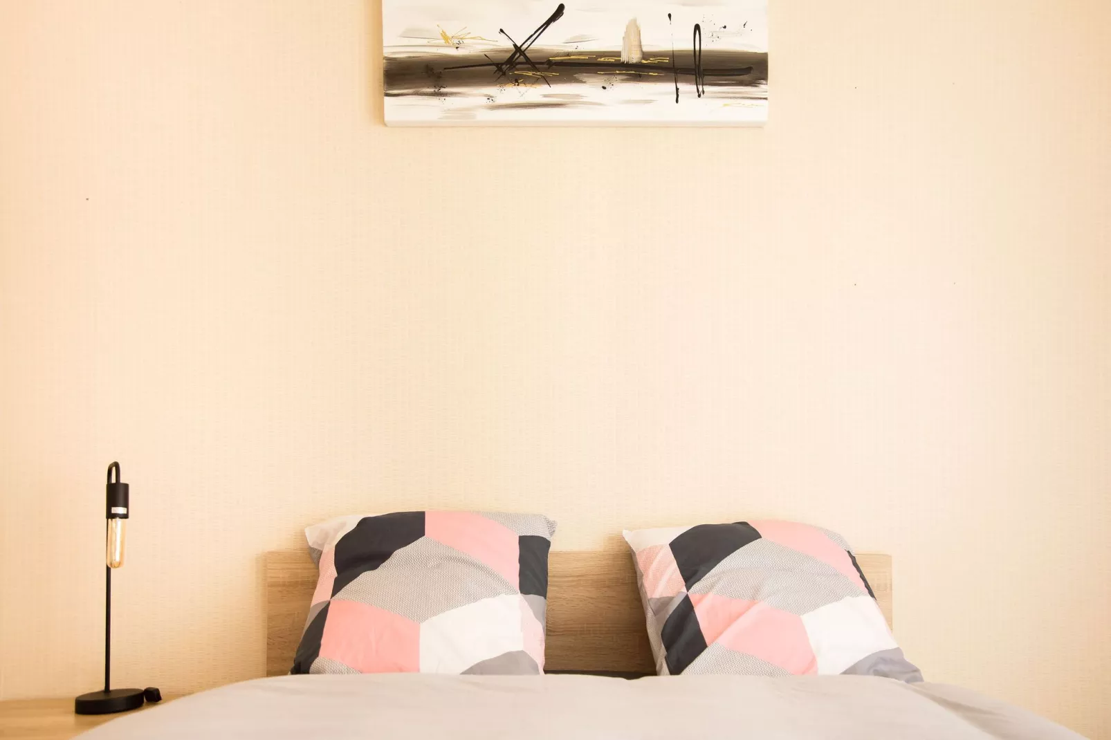 APPARTEMENT CHAUMONT / DUBOIS-Bedroom