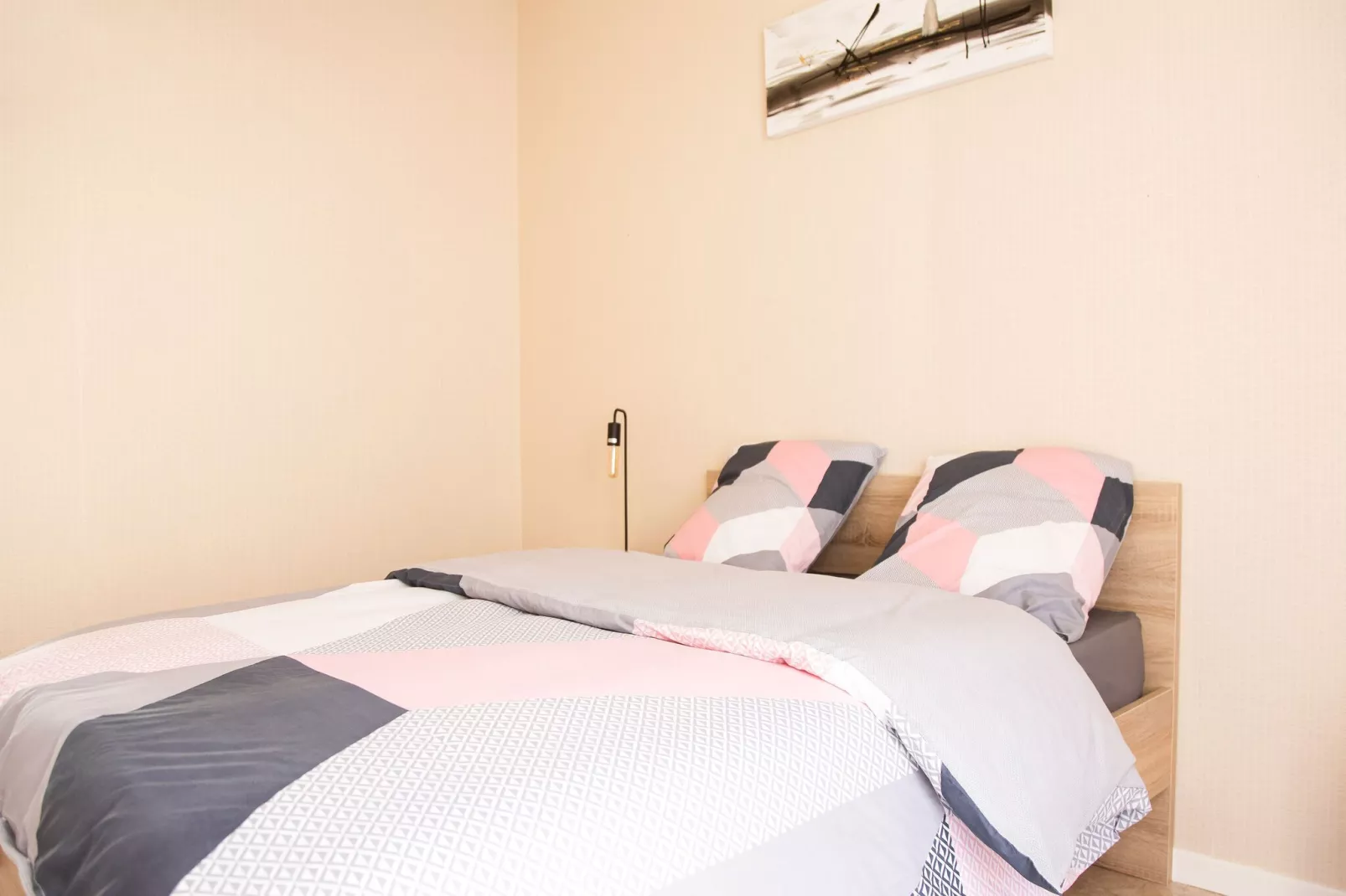 APPARTEMENT CHAUMONT / DUBOIS-Bedroom