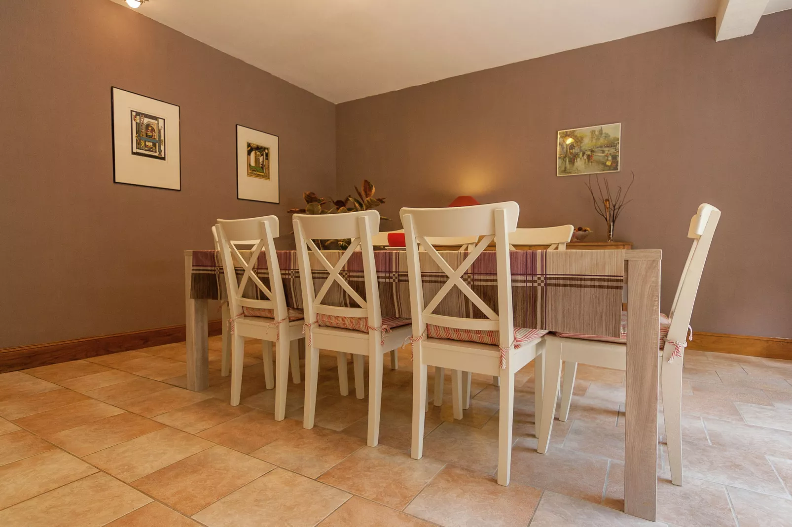 Les Raneaux 12P-Dining room