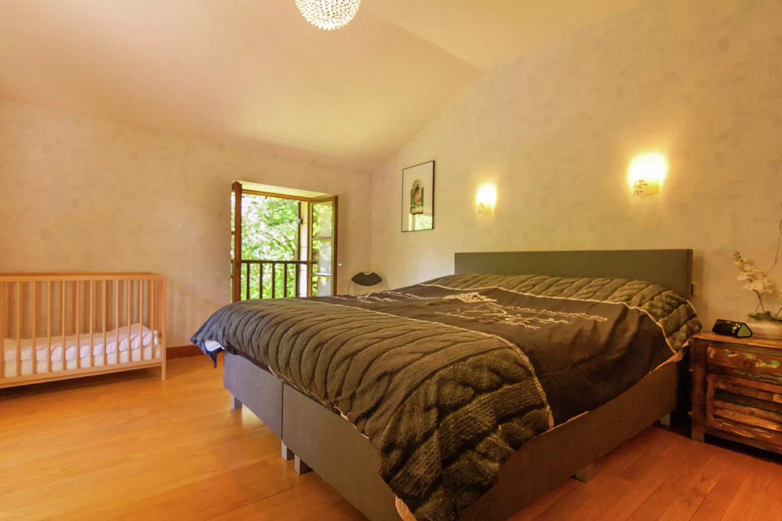 Les Raneaux 12P-Bedroom