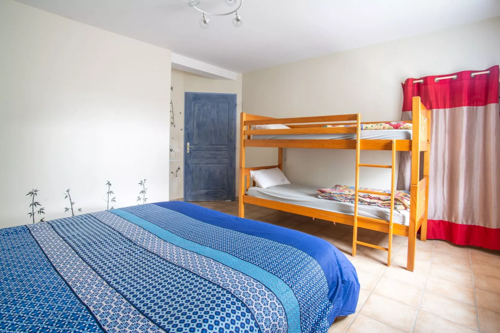 Appartement 6 personnes  Les Salamandres-Chambre
