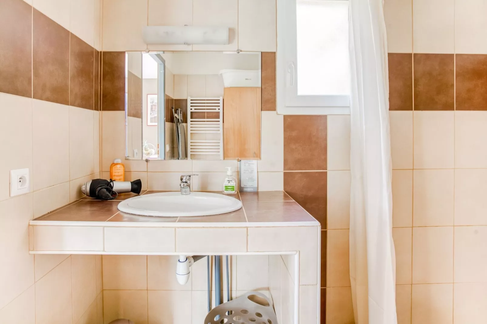 Studio 2 personnes Les Papillons-Bathroom