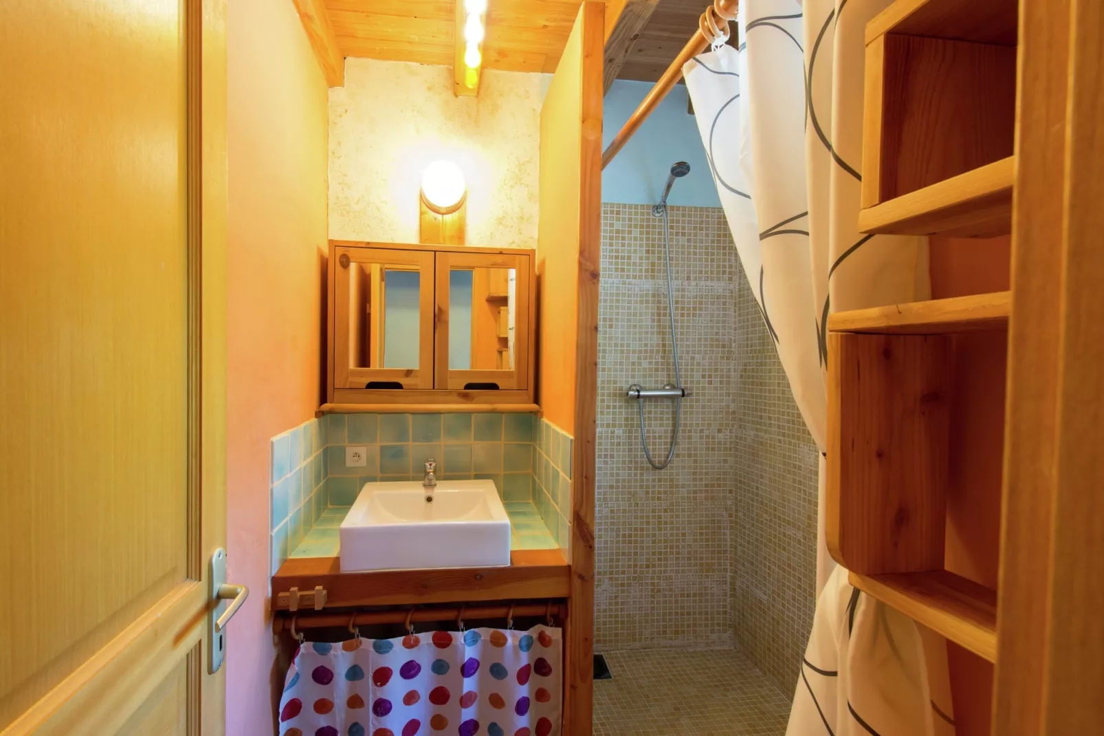 Villa 1 - St Alban-Auriolles-Bathroom