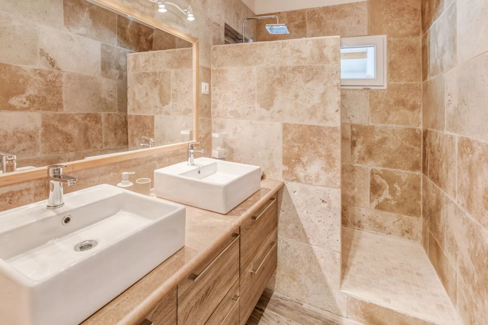 Mar vivo-Bathroom