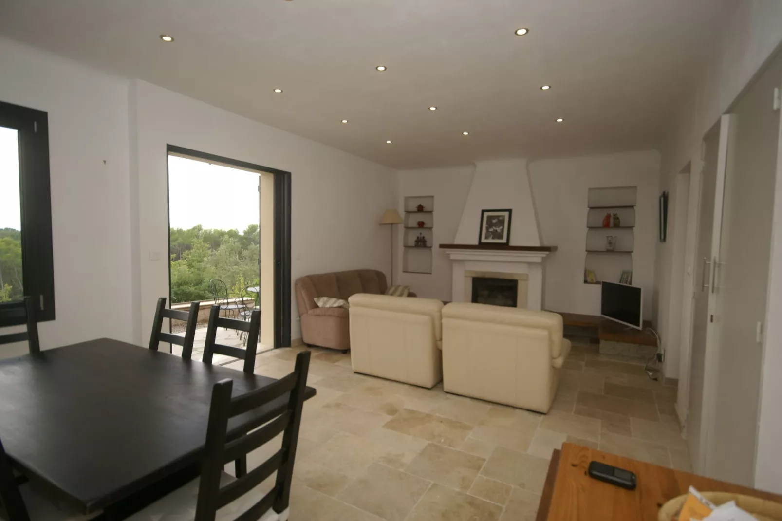 Vaubelette-Living room