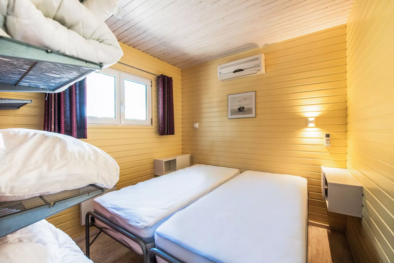 Lavande-Bedroom