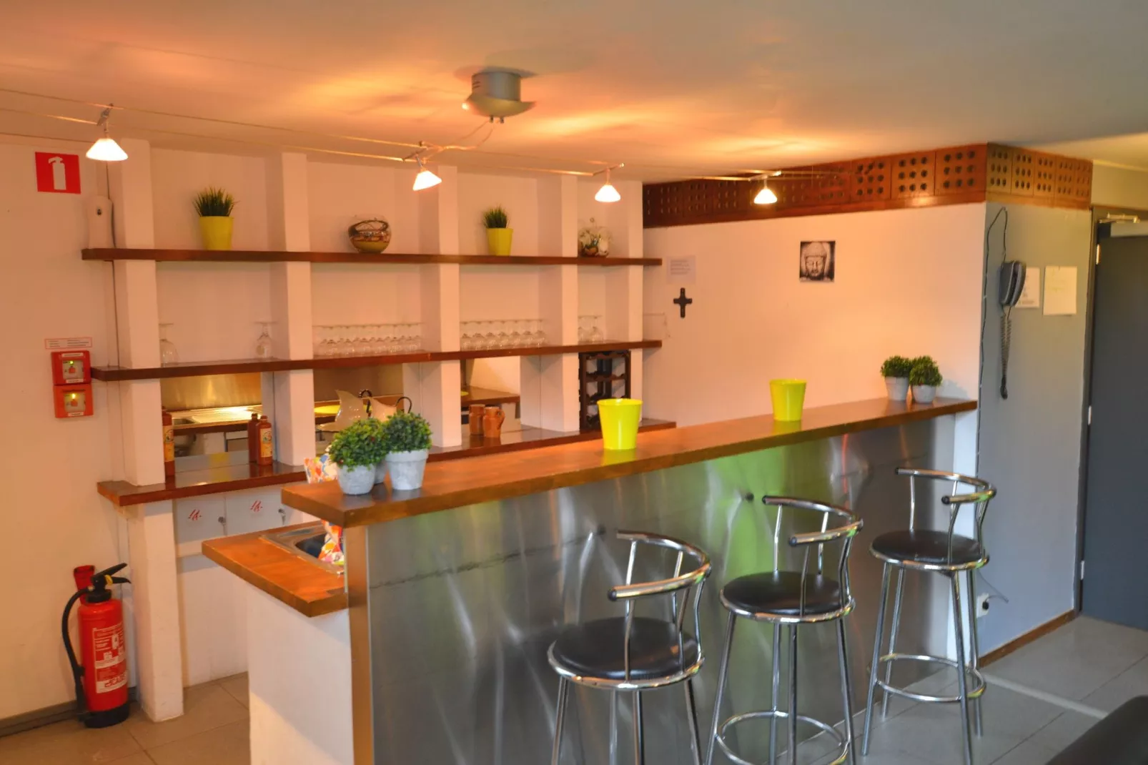 Remonval-Living room