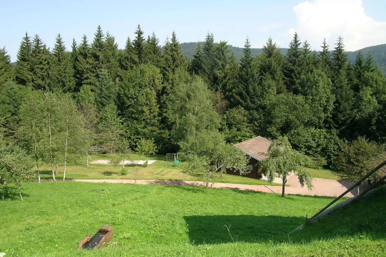 A l'Orée des Bois-Gardens summer