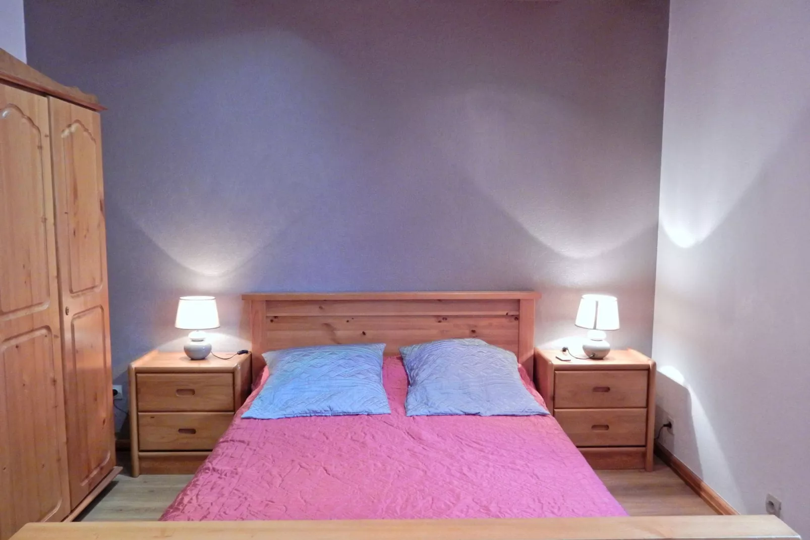 Ronds Chetys-Bedroom