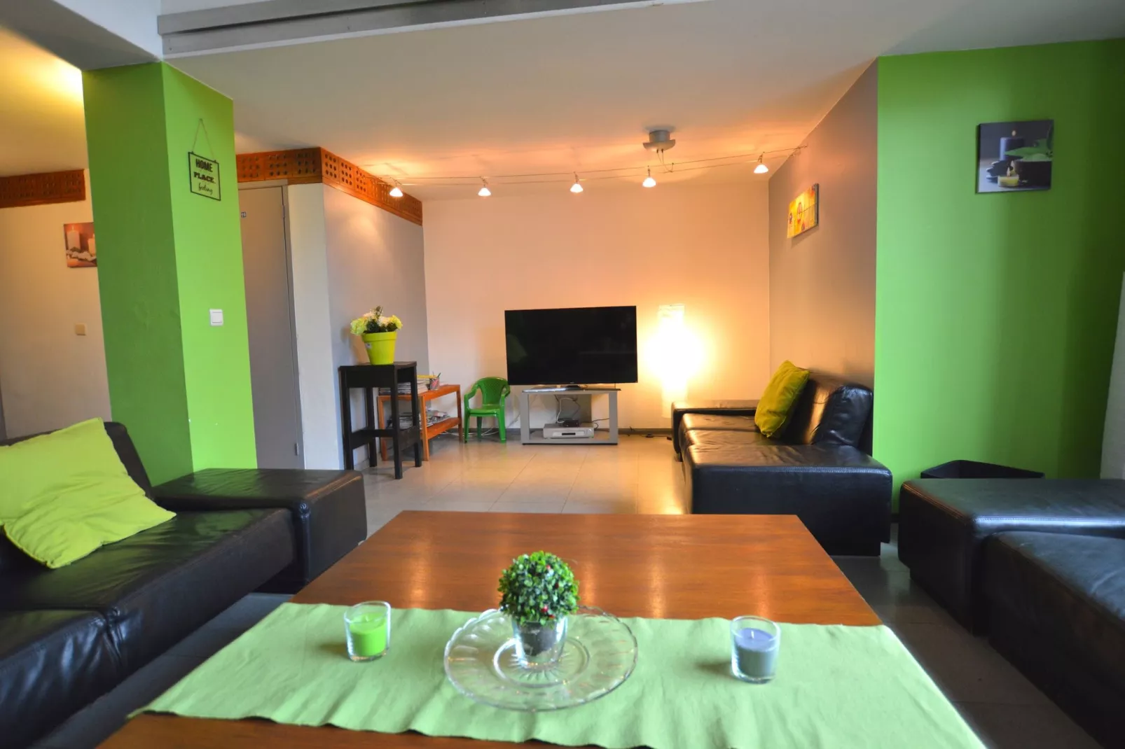 Remonval-Living room