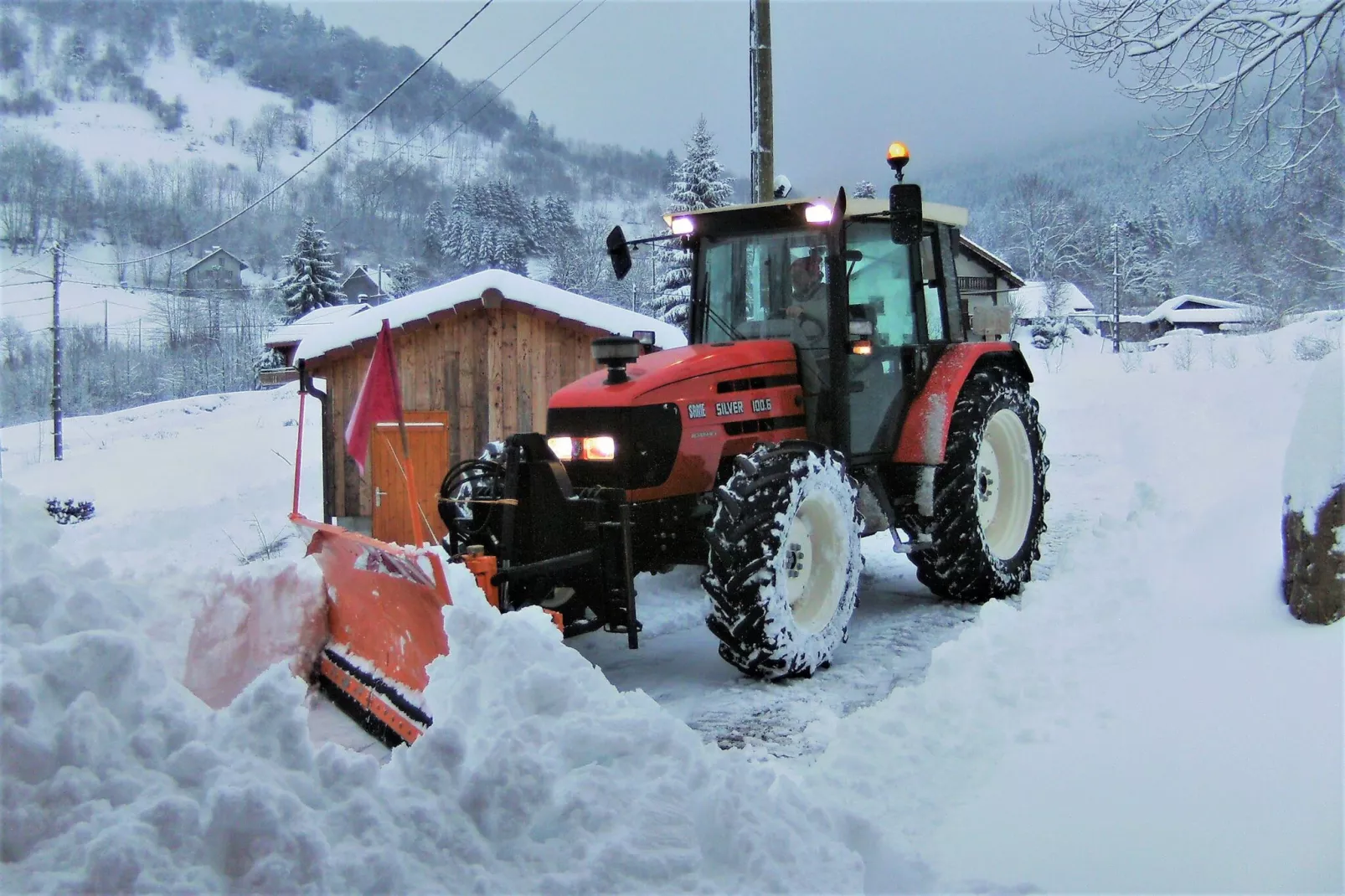 Chalet de montagne-Jardin en hiver