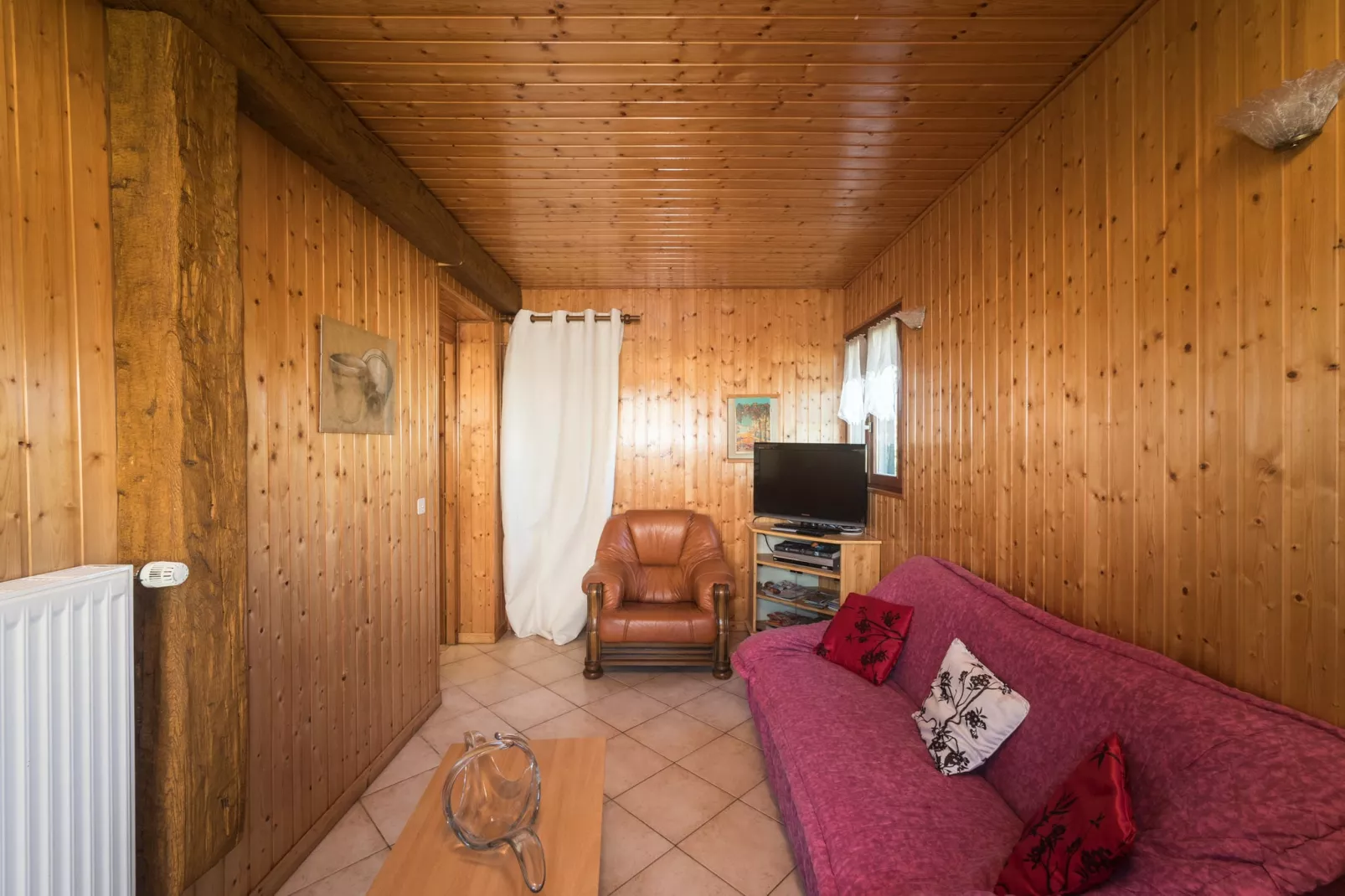 Le Dropt-Living room