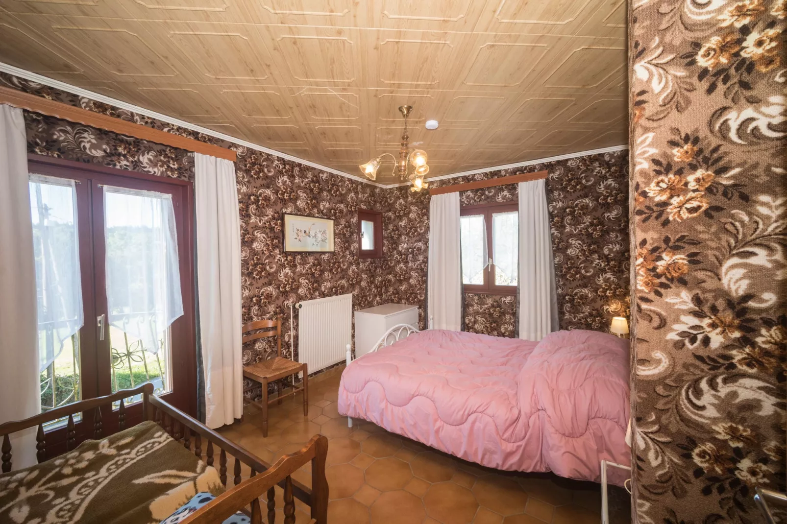 Le Dropt-Bedroom