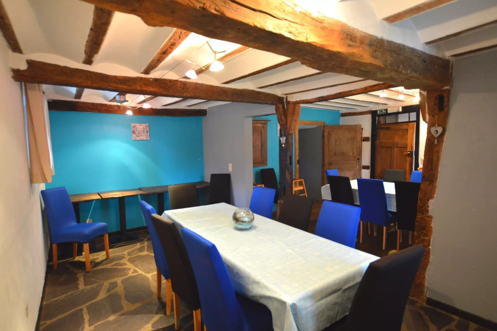 Remonval-Dining room