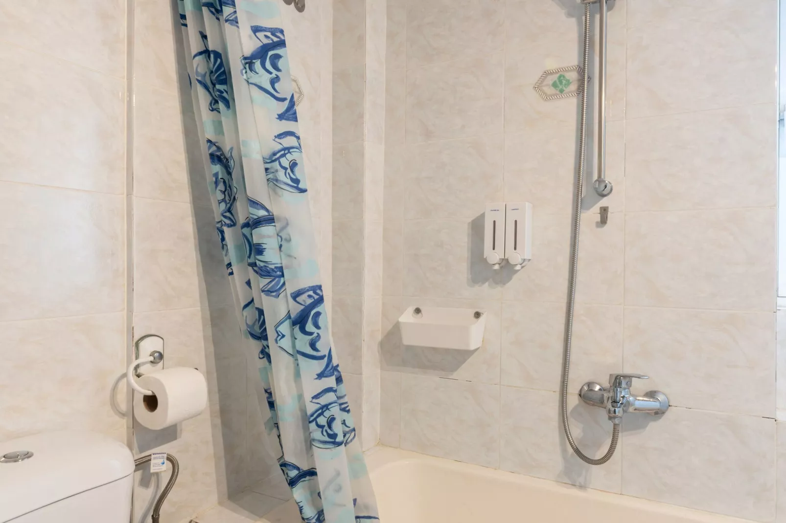 Apartment Outside Athens-Bathroom