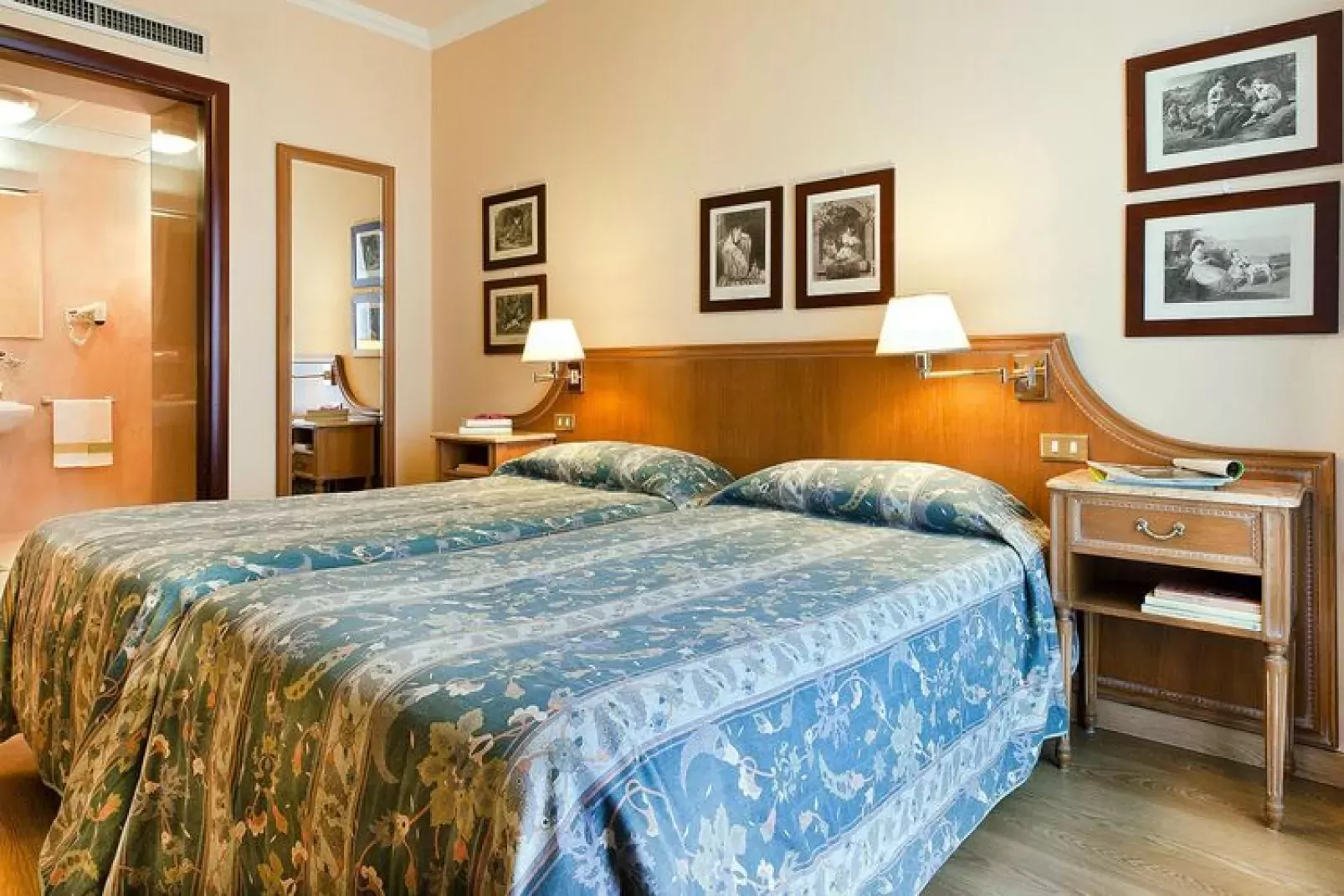 Residence Carl & Do Baveno-Bilo Standard 2 pax-Bedroom