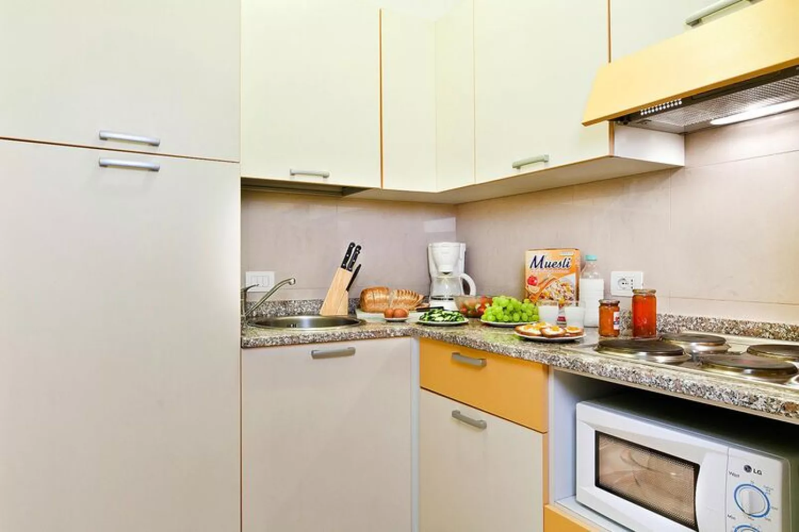 Residence Carl & Do Baveno-Bilo Standard 2 pax-Kitchen