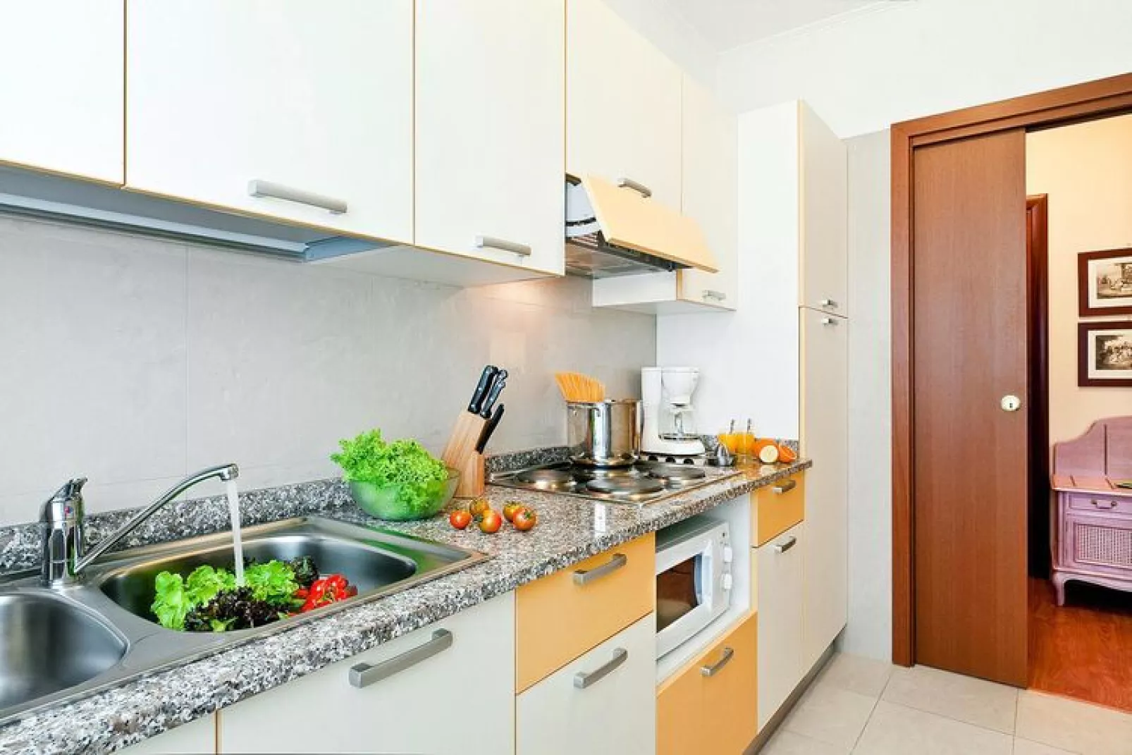 Residence Carl & Do Baveno-Bilo Standard 2 pax-Kitchen