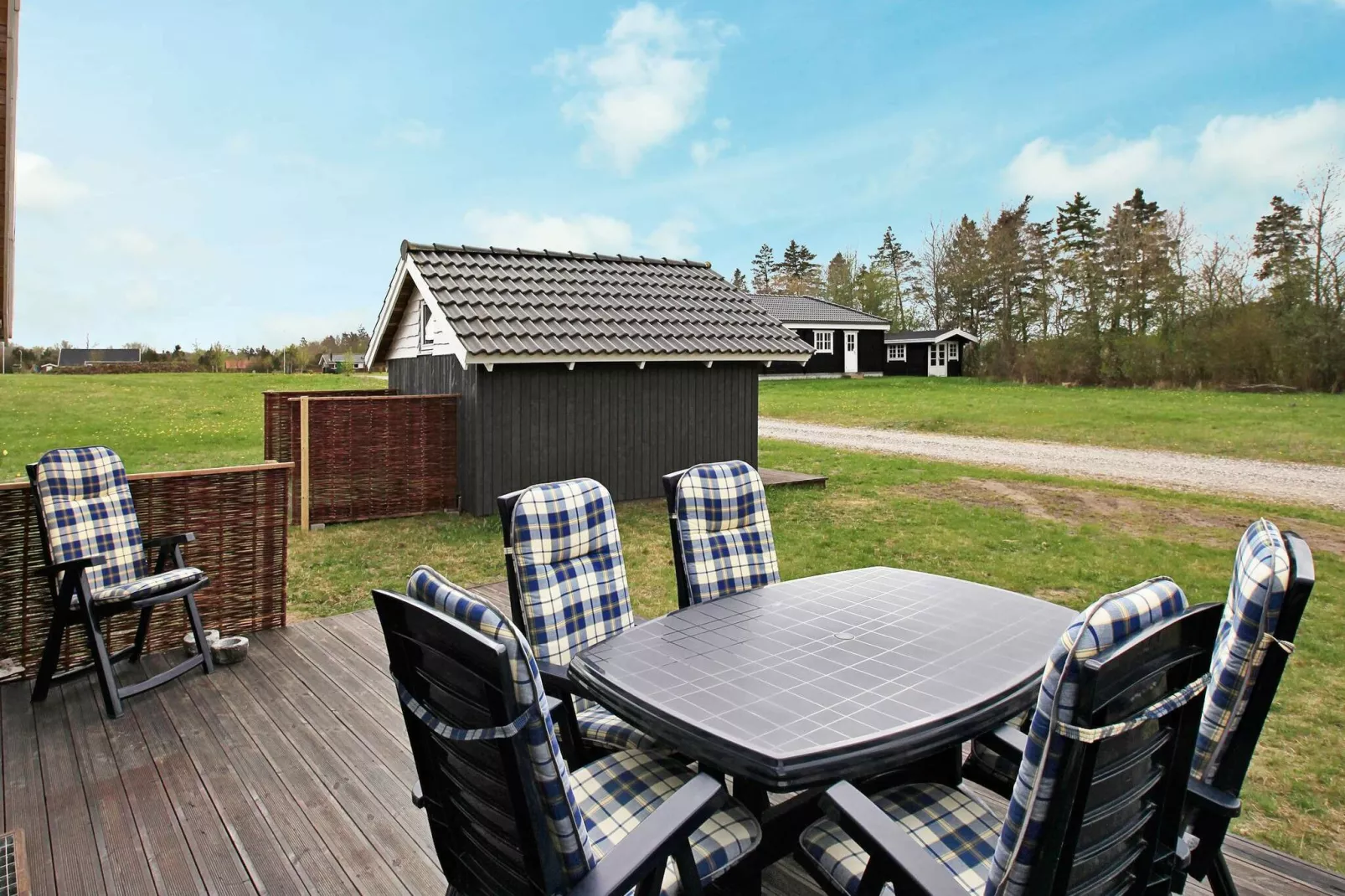 Maison de vacances pour 8 a Hovborg