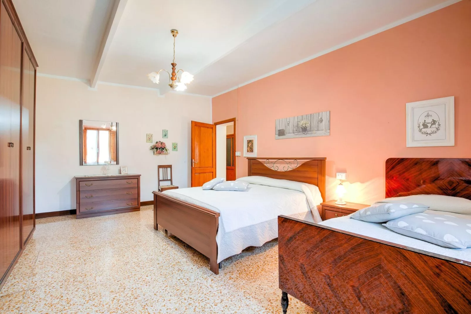 La Casa dei Nonni-Bedroom