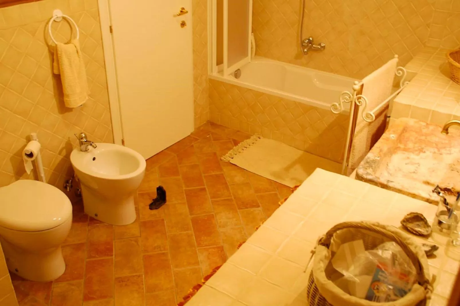 Podere Torre-Bathroom