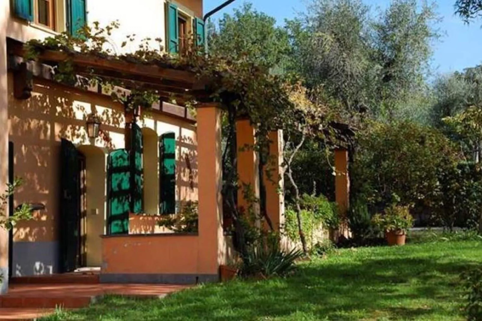 Podere Torre-Gardens summer