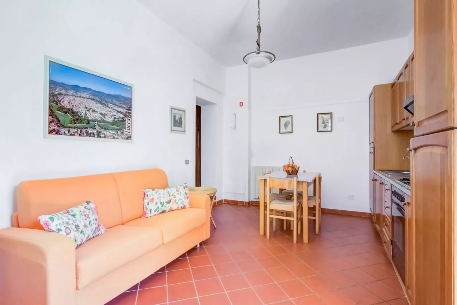 Rosa-Living room