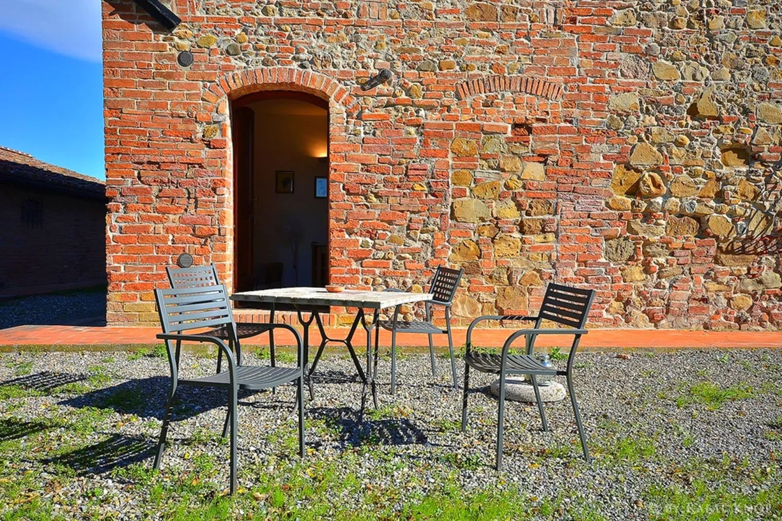 Ciclamino-Terrace balcony