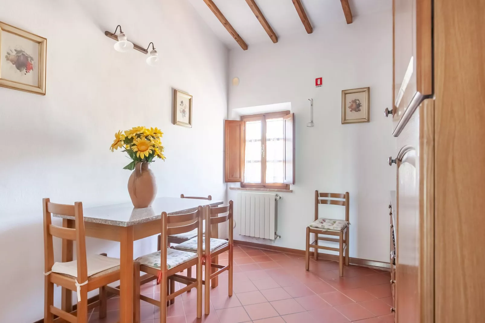 Calendula-Dining room