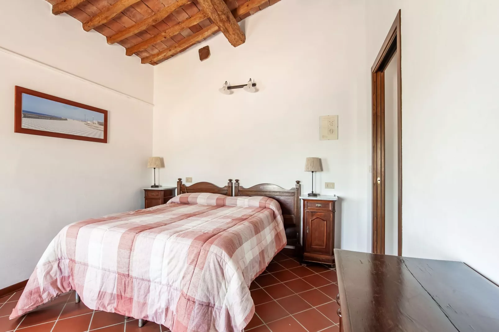 Calendula-Bedroom
