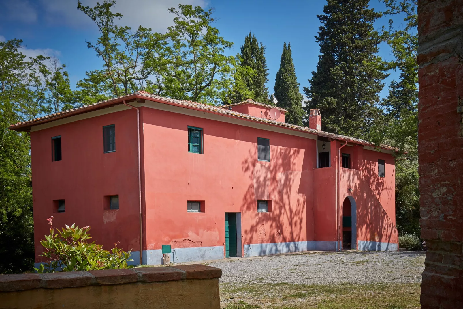 Sole e Luna-Exterior summer