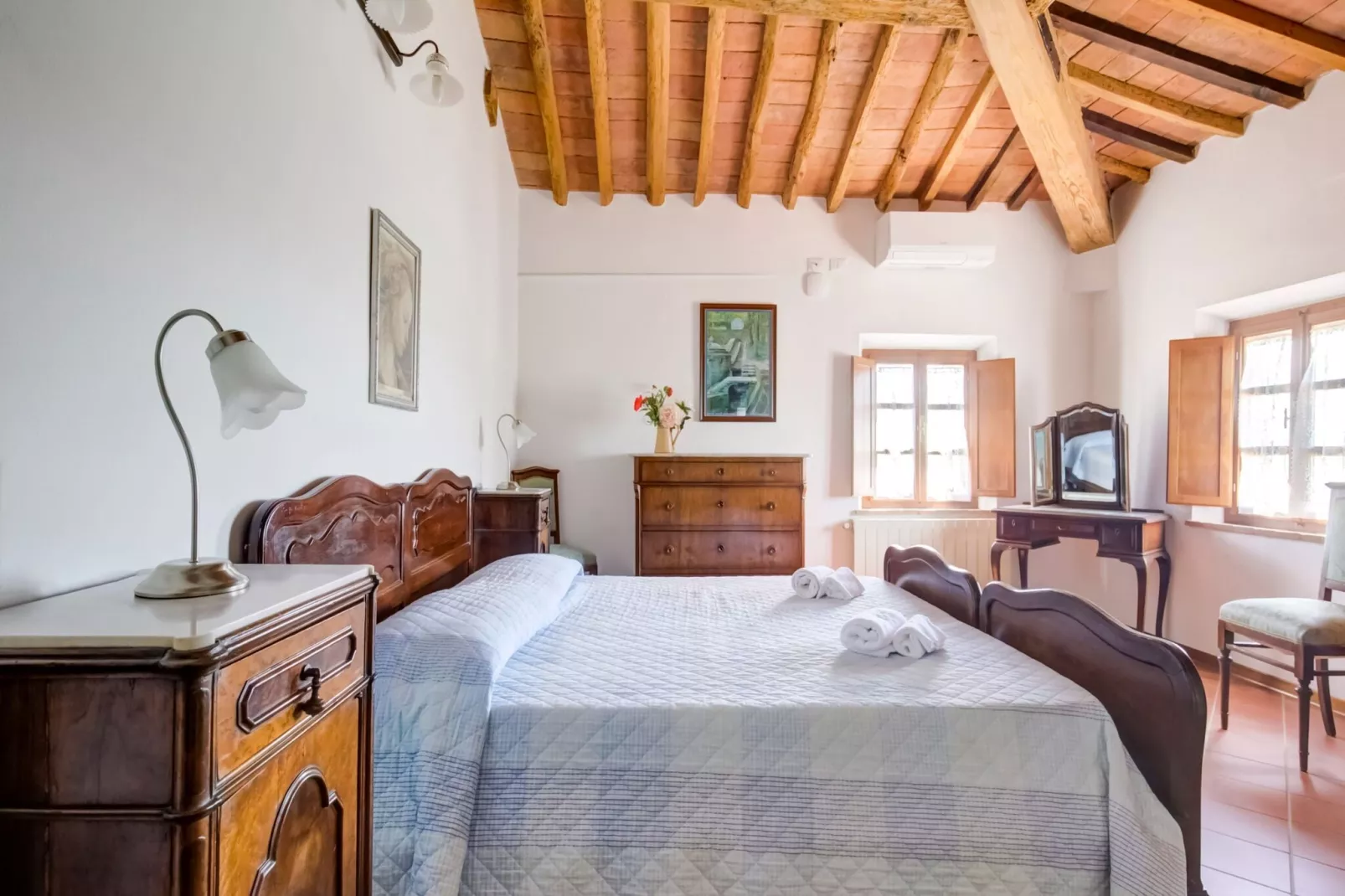Pervinca-Bedroom