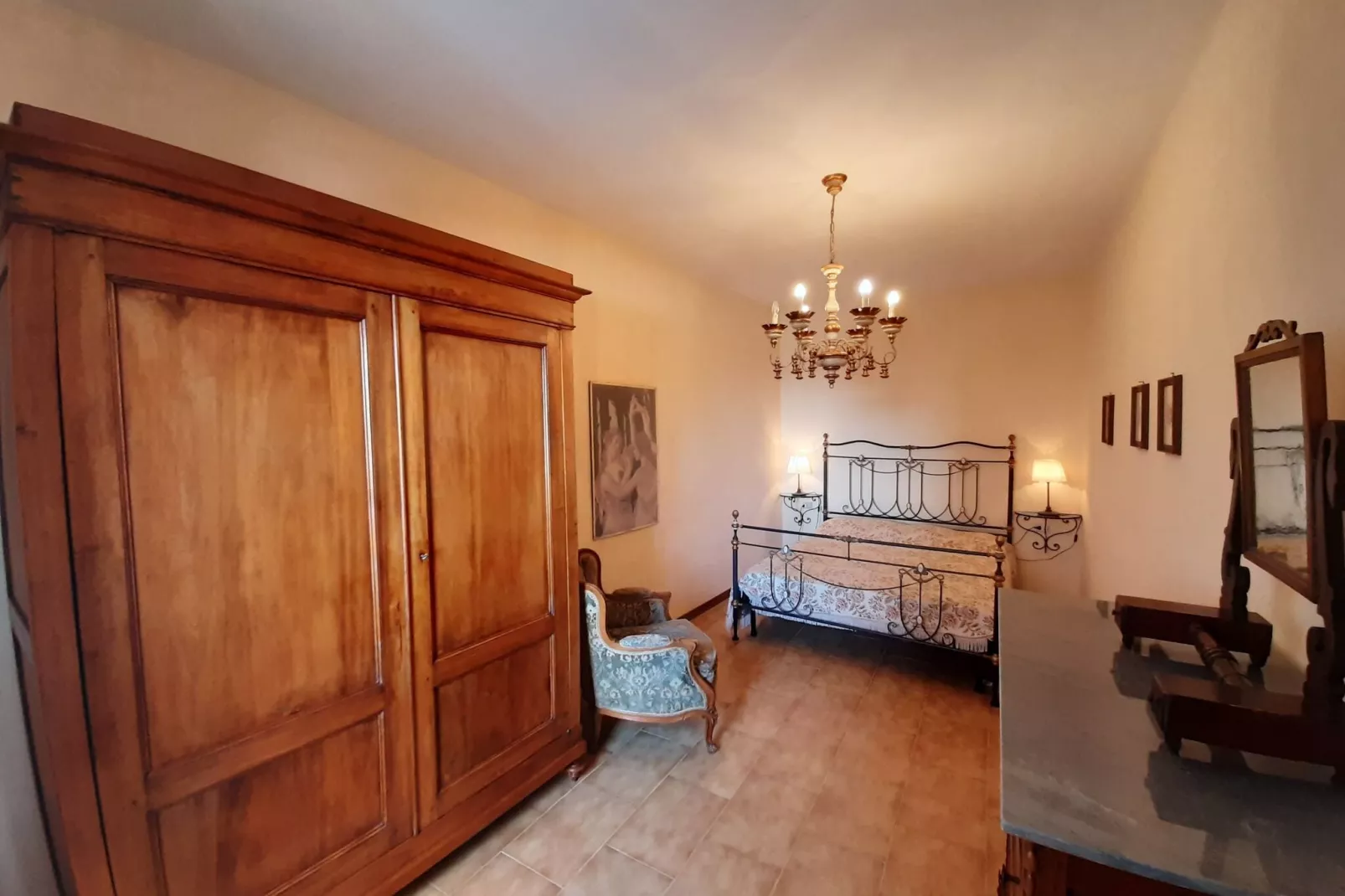 Cennini-Bedroom