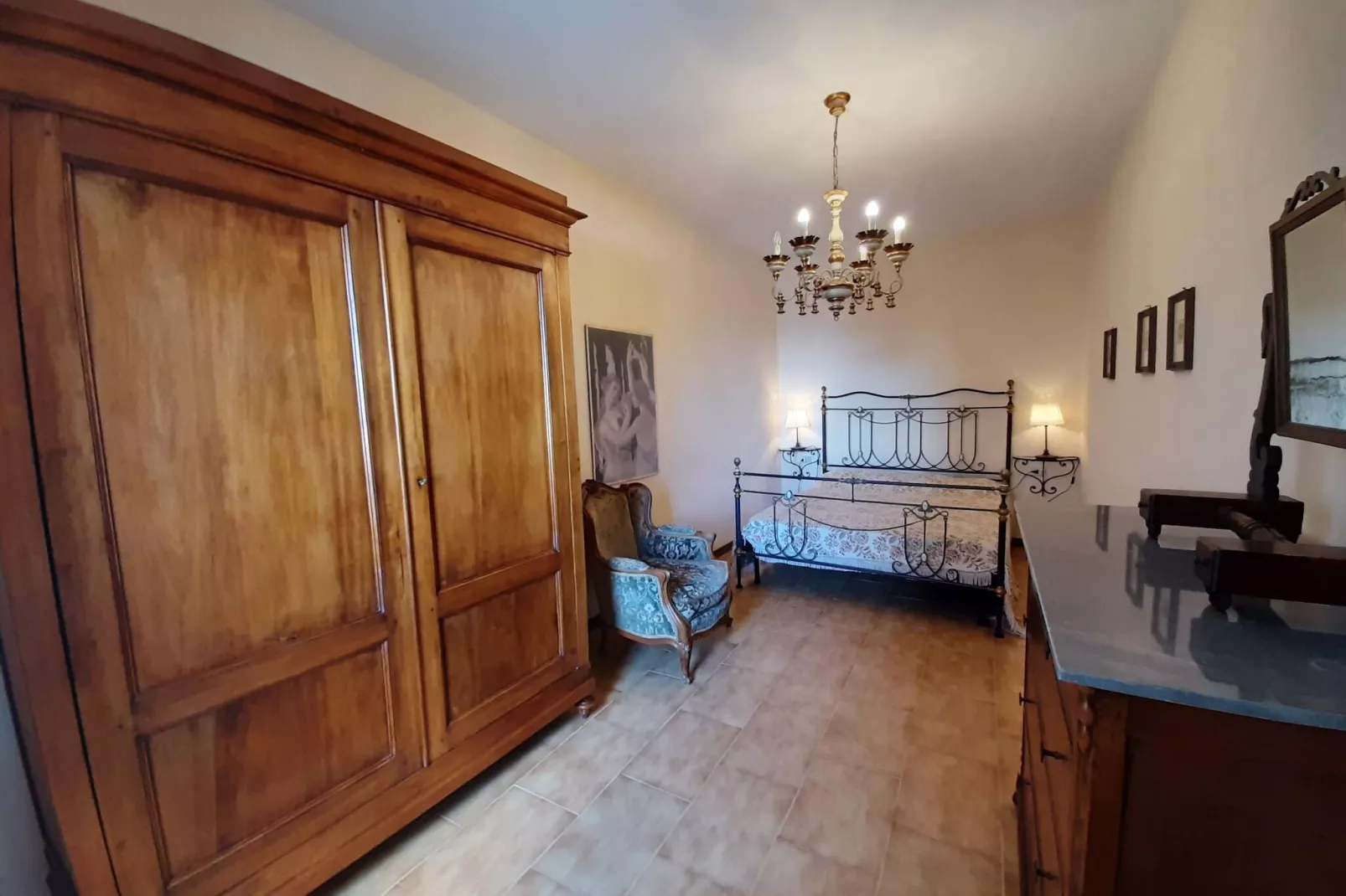 Cennini-Bedroom