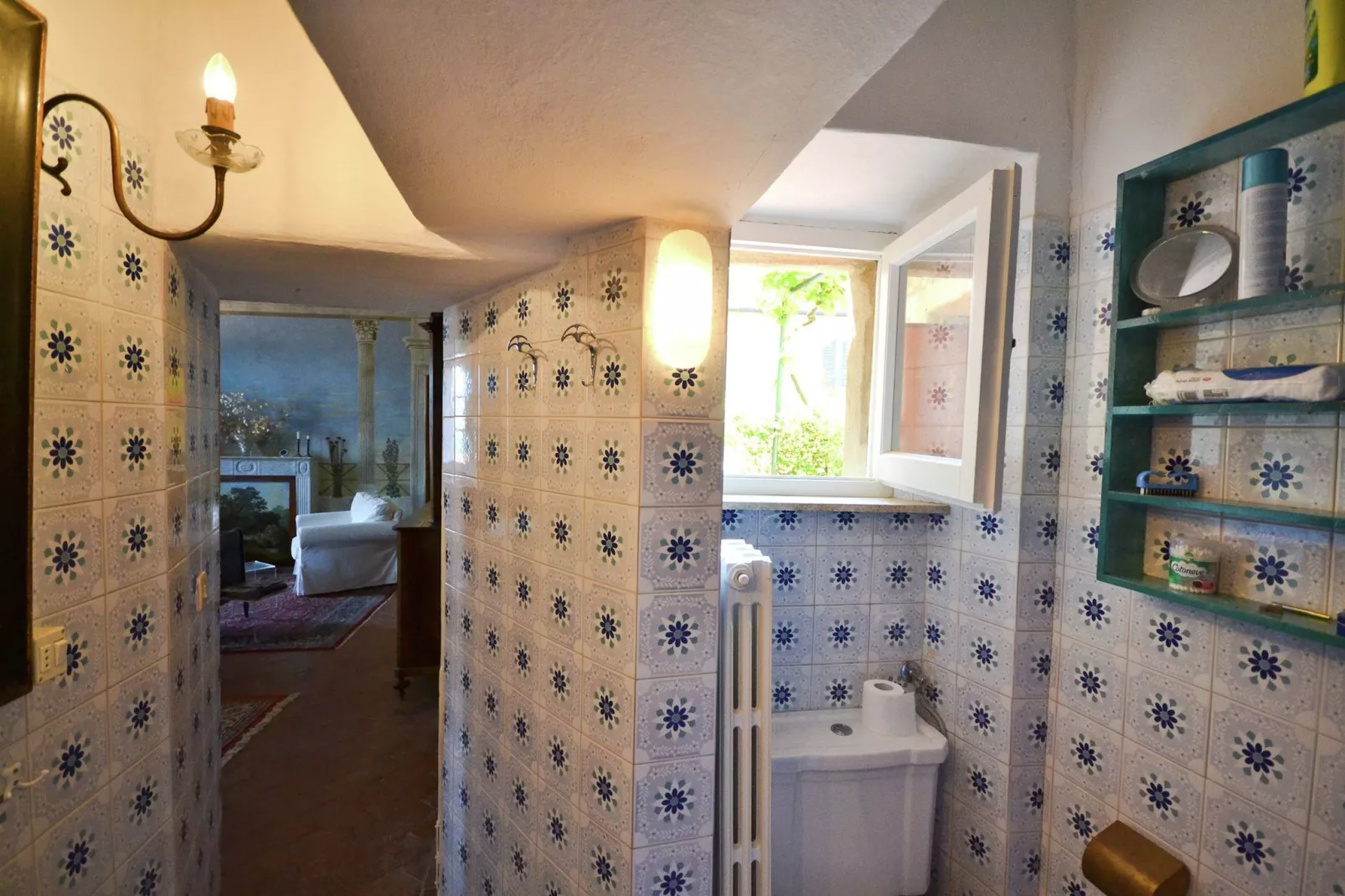 Affreschi-Bathroom