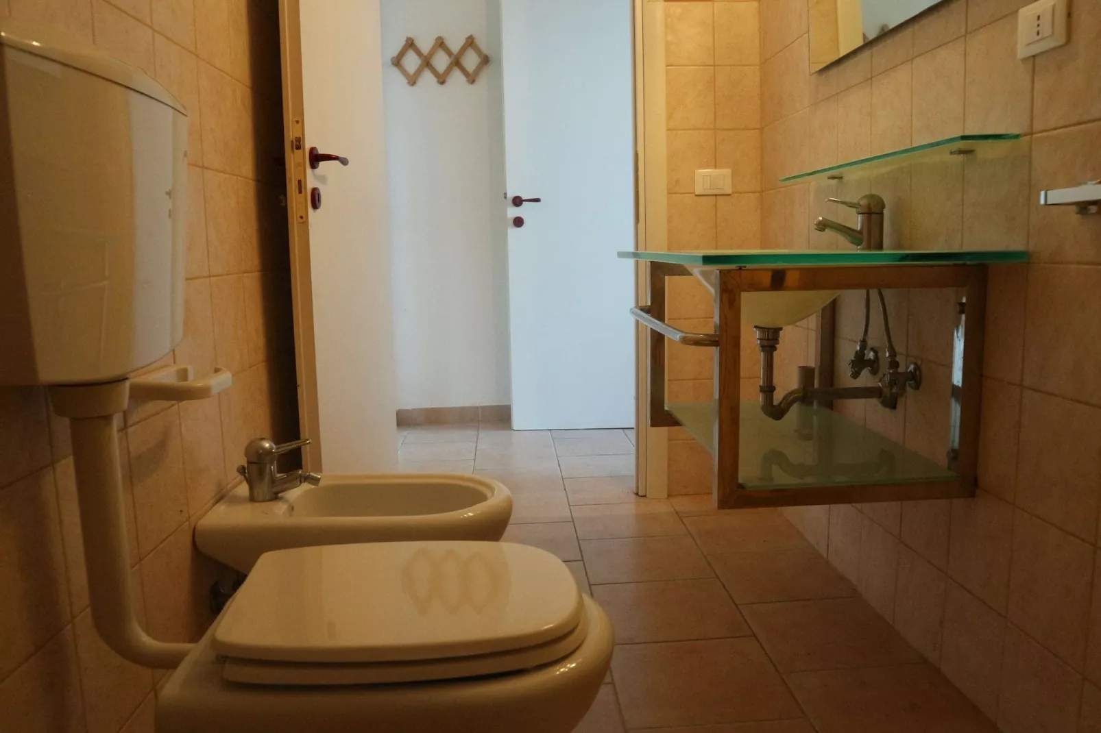 Mario-Bathroom